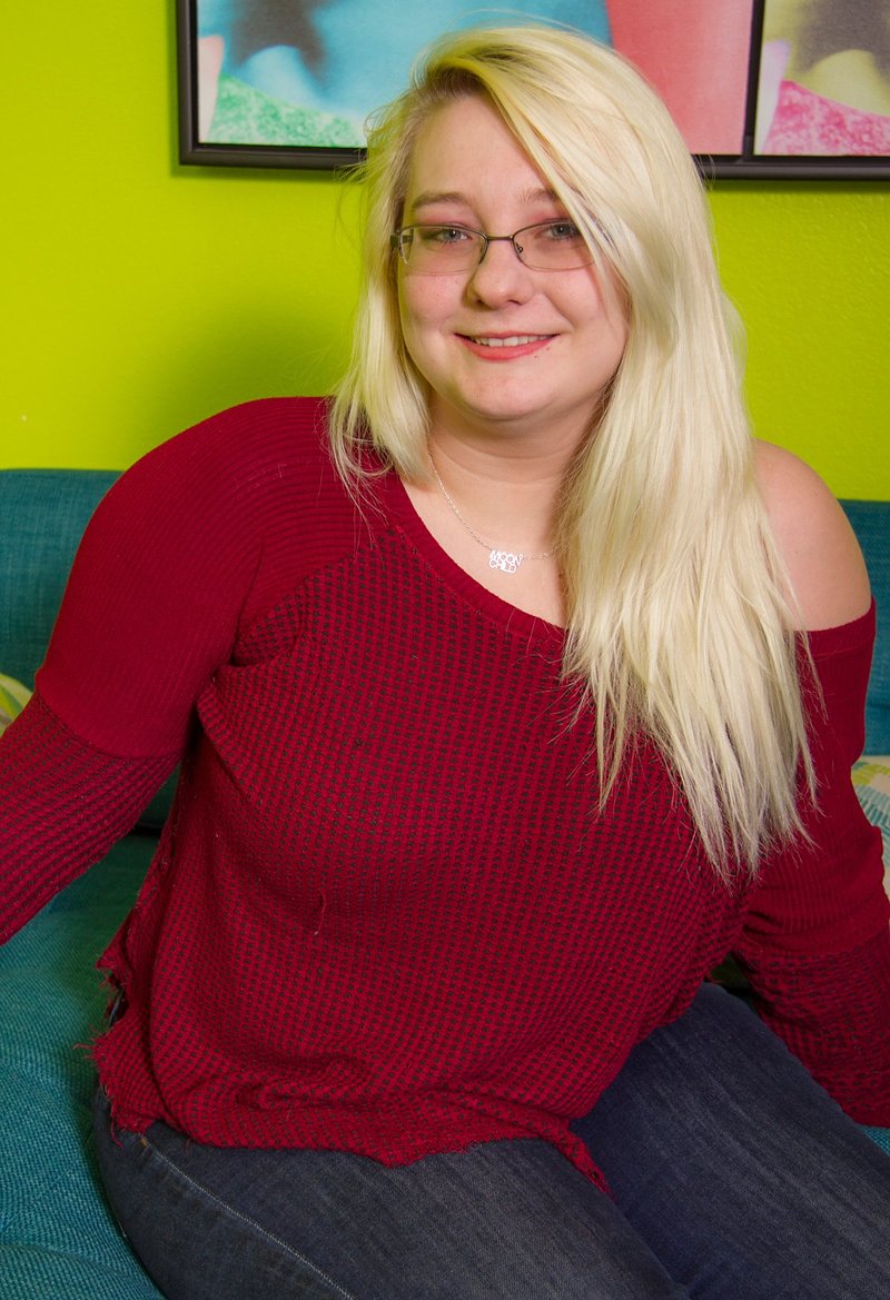 Марина, 24 года, 2 размер груди